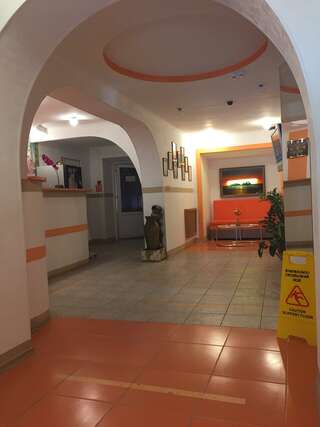 Гостиница Зори Ваха Излучинск-4