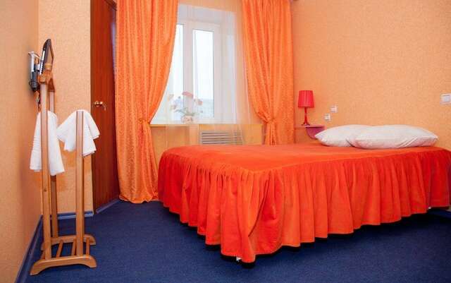 Гостиница Зори Ваха Излучинск-47